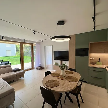 Vinopool Badacsony Apartment Badacsonytomaj